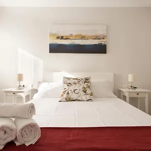 https://apartamento-zoraida-centro.es-andalucia.com
